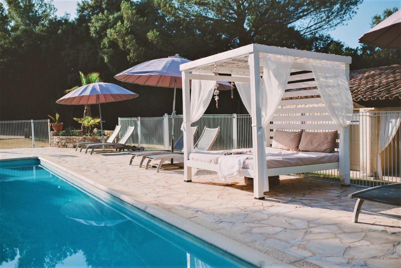 Mas De Rey Uzes Villa Arpaillargues-et-Aureillac Eksteriør billede